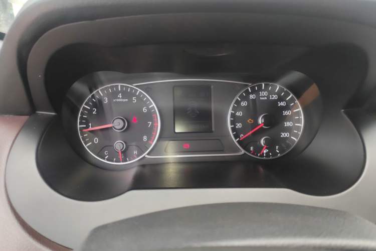 Used Land X7 2015 2.0T Panoramic Prestige Edition Instrument Cluster