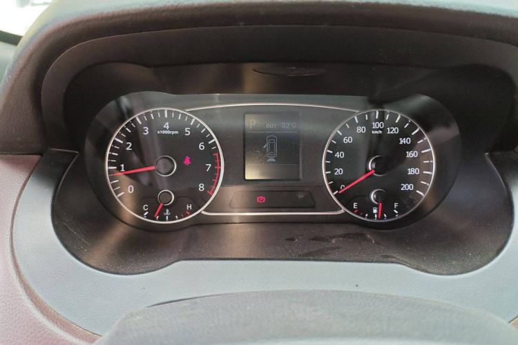 Used Land X7 2015 2.0T Panoramic Prestige Edition Instrument Cluster