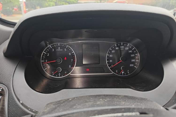 Used Land X7 2015 2.0T Panoramic Prestige Edition Instrument Cluster