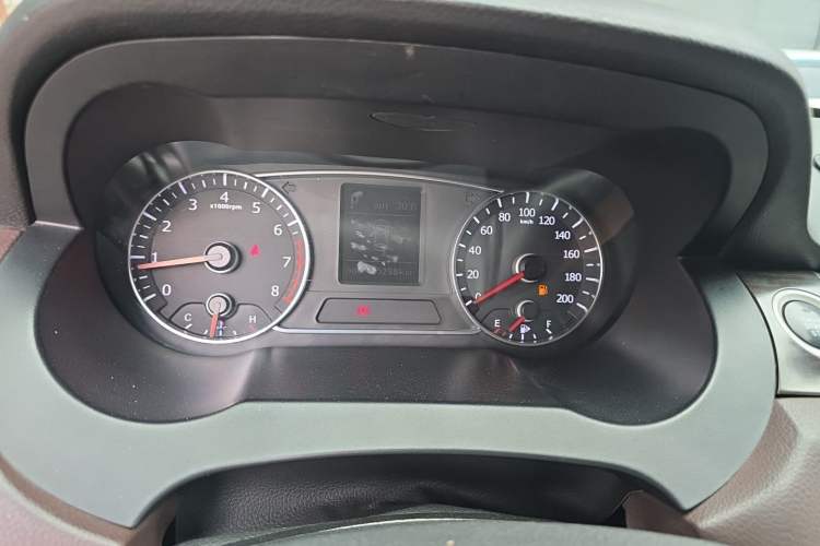 Used Land X7 2015 2.0T Panoramic Luxury Edition Instrument Cluster