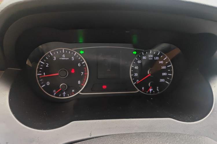 Used Land X7 2015 2.0T Panoramic Prestige Edition Instrument Cluster