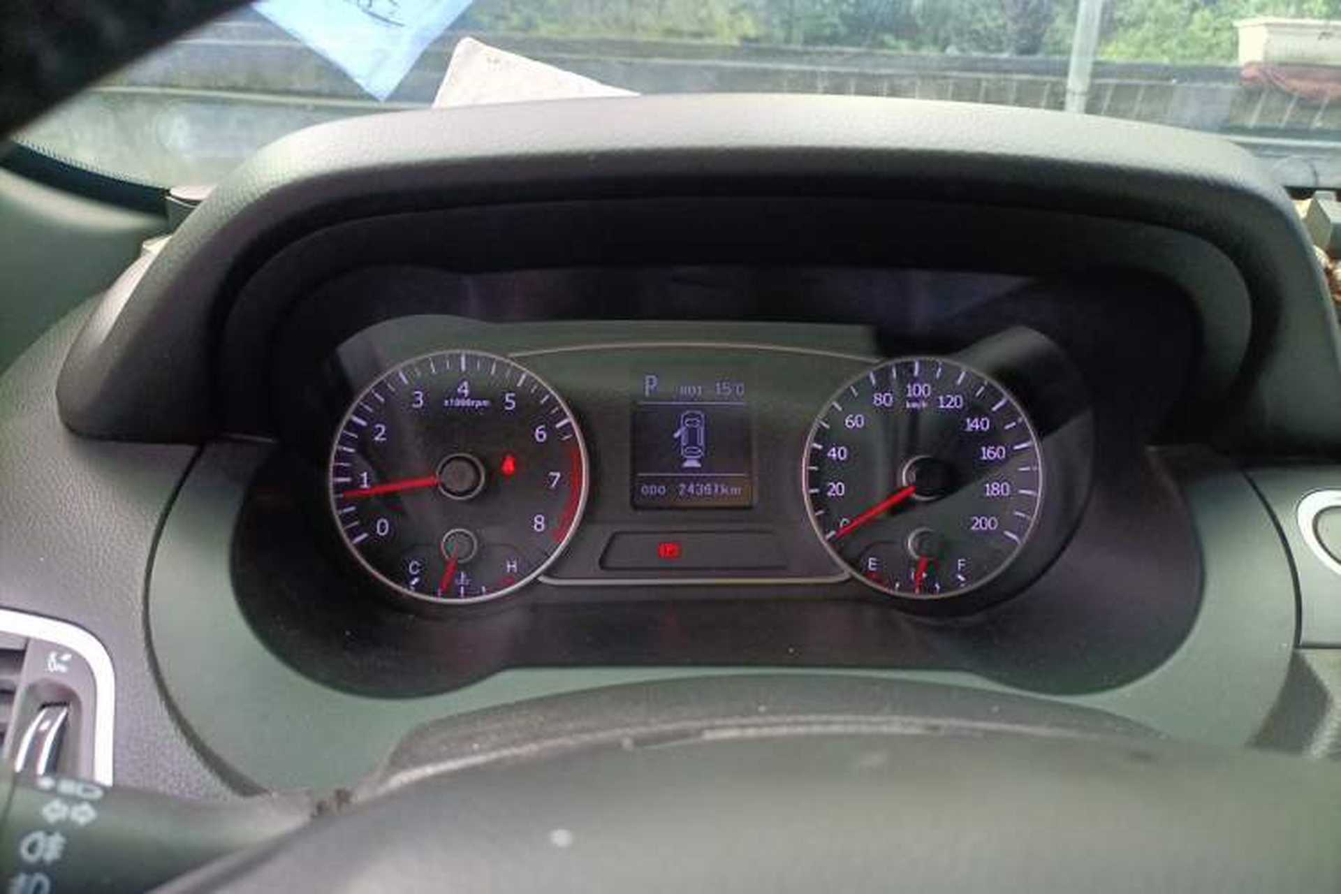 Used Land X7 2015 2.0T Panoramic Prestige Edition Instrument Cluster