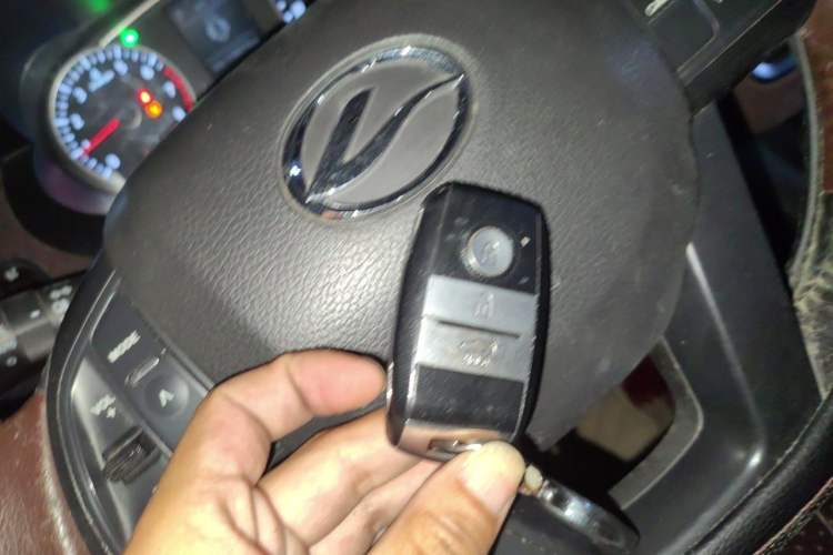 Used Land X7 2015 2.0T Panoramic Flagship Edition Interior 1