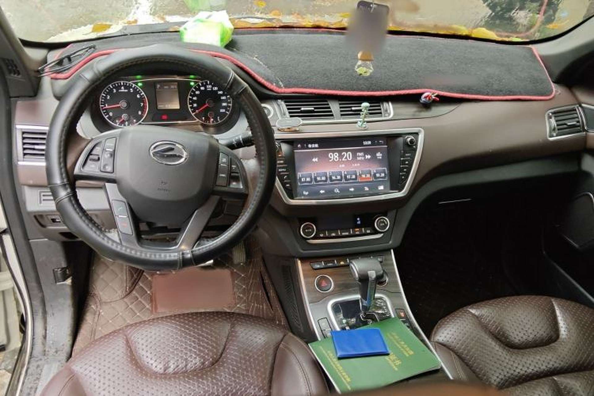 Used Land X7 2015 2.0T Panoramic Prestige Edition Interior 2