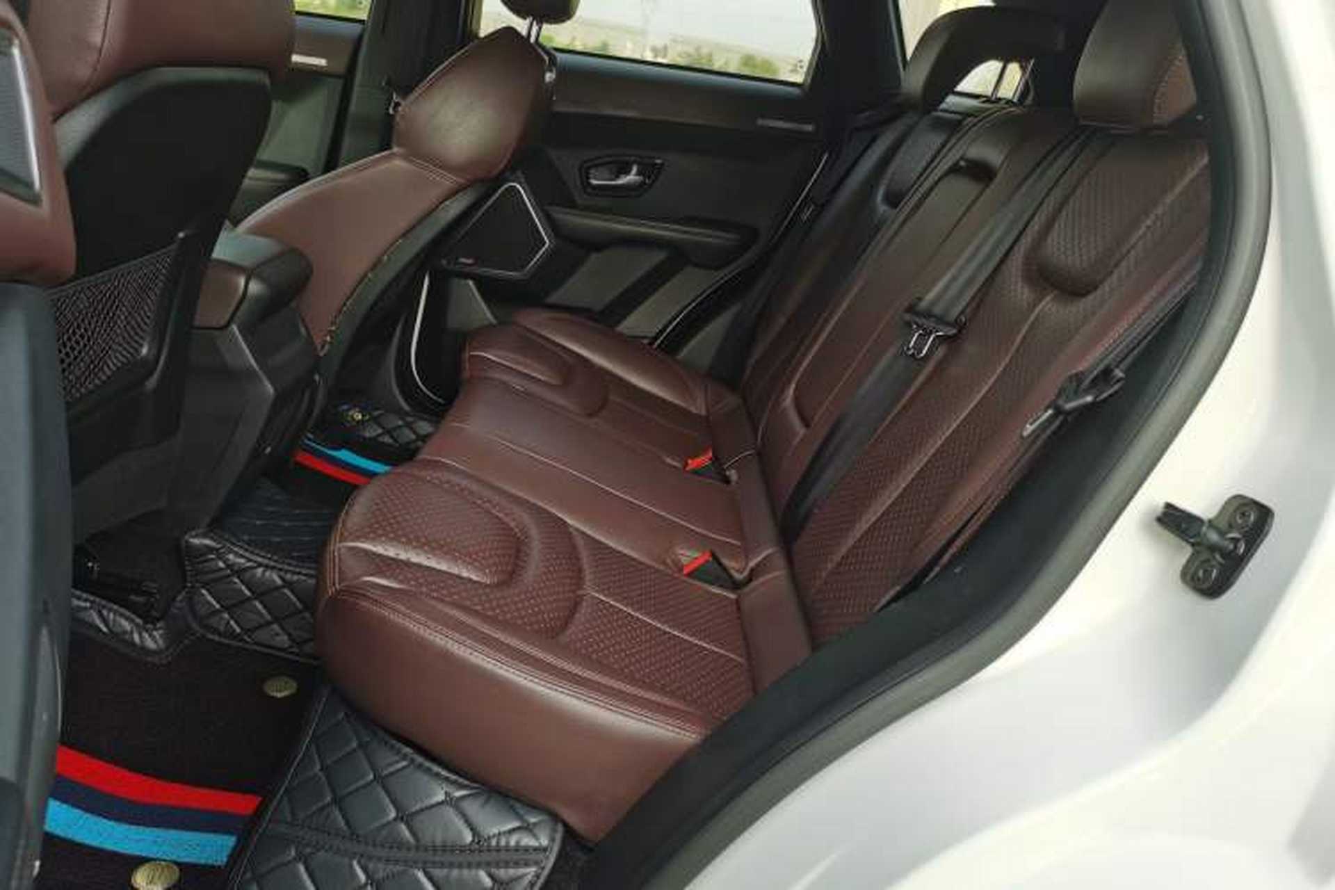 Used Land X7 2015 2.0T Panoramic Prestige Edition Interior 2