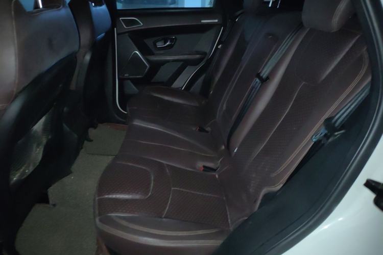 Used Land X7 2015 2.0T Panoramic Flagship Edition Interior 4