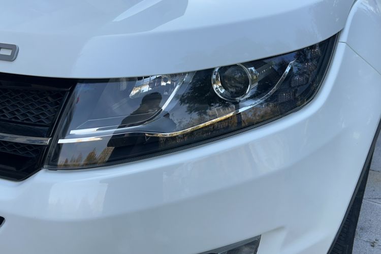 Used Land X7 2015 2.0T Panoramic Prestige Edition Left Front Headlight