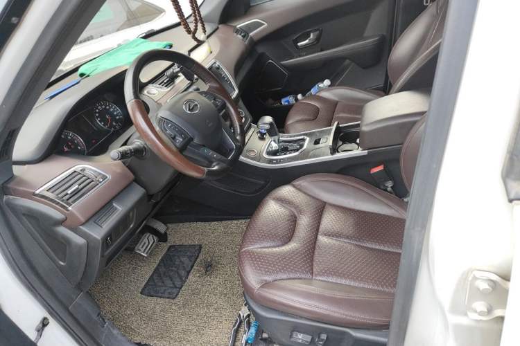 Used Land X7 2015 2.0T Panoramic Flagship Edition Left Front Seat
