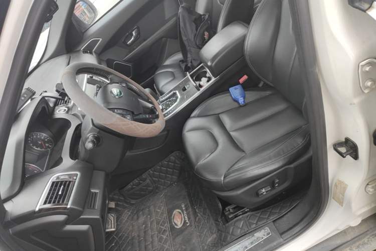Used Land X7 2015 2.0T Panoramic Prestige Edition Left Front Seat