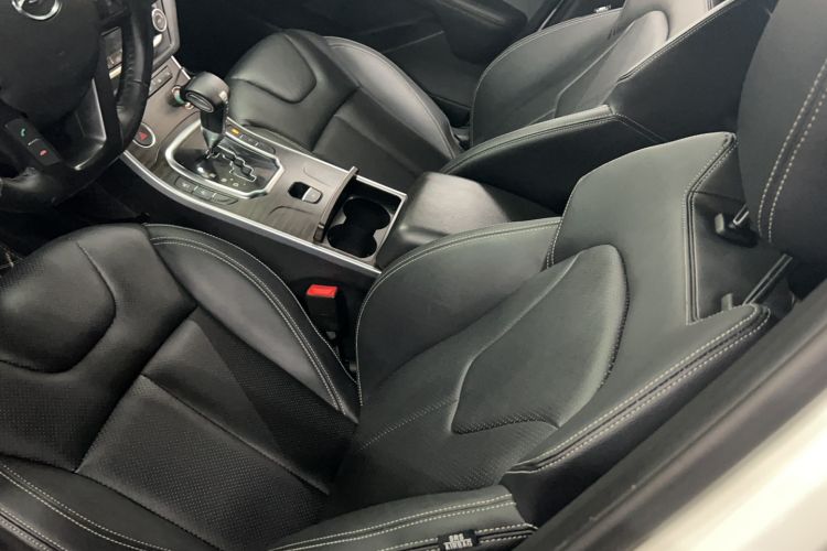 Used Land X7 2015 2.0T Panoramic Prestige Edition Left Front Seat