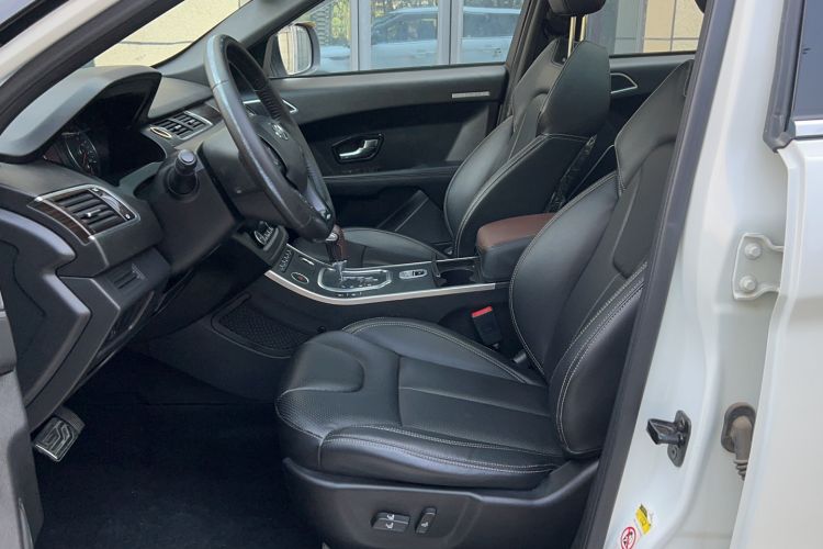 Used Land X7 2015 2.0T Panoramic Prestige Edition Left Front Seat