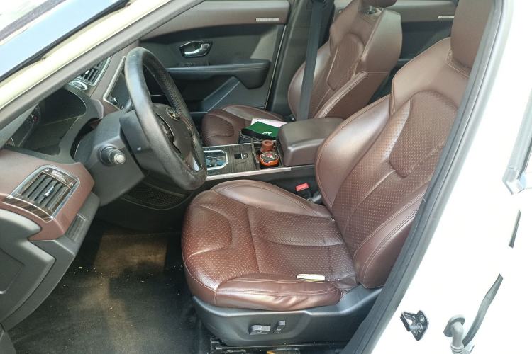 Used Land X7 2015 2.0T Panoramic Prestige Edition Left Front Seat