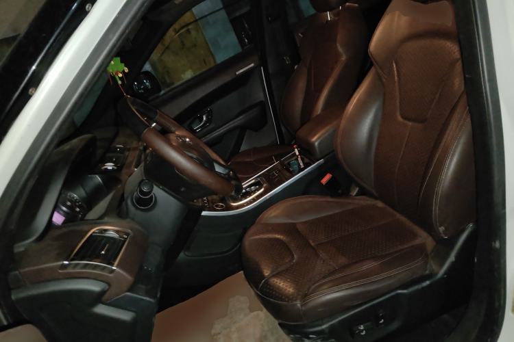 Used Land X7 2015 2.0T Panoramic Prestige Edition Left Front Seat