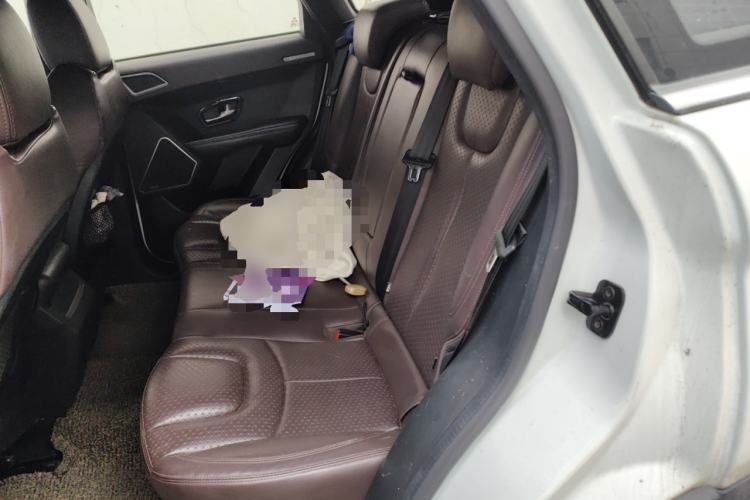 Used Land X7 2015 2.0T Panoramic Prestige Edition Left Rear Seat
