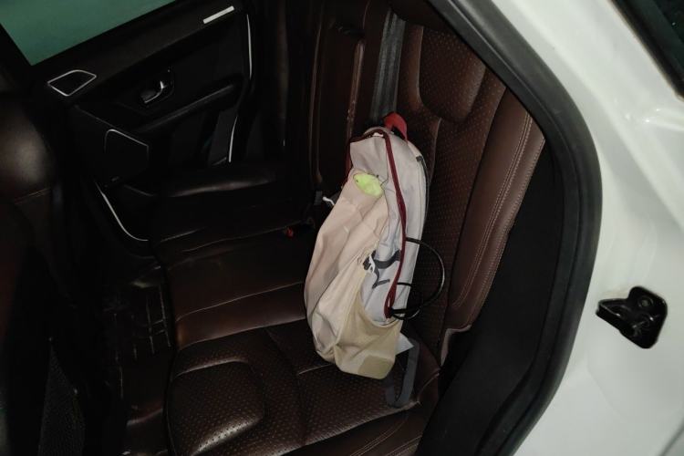 Used Land X7 2015 2.0T Panoramic Prestige Edition Left Rear Seat