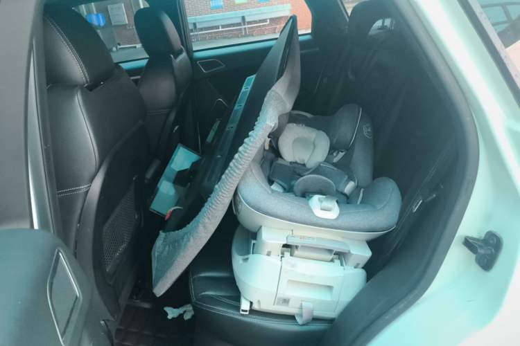 Used Land X7 2015 2.0T Panoramic Prestige Edition Left Rear Seat