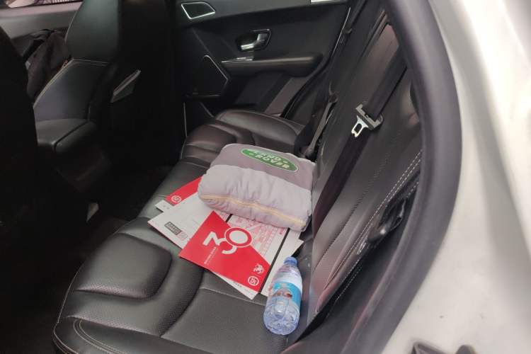 Used Land X7 2015 2.0T Panoramic Flagship Edition Left Rear Seat