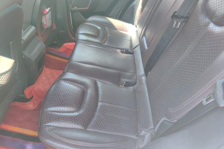 Used Land X7 2015 2.0T Panoramic Prestige Edition Left Rear Seat