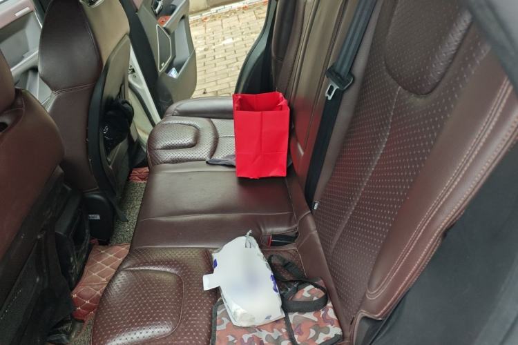 Used Land X7 2015 2.0T Panoramic Prestige Edition Left Rear Seat