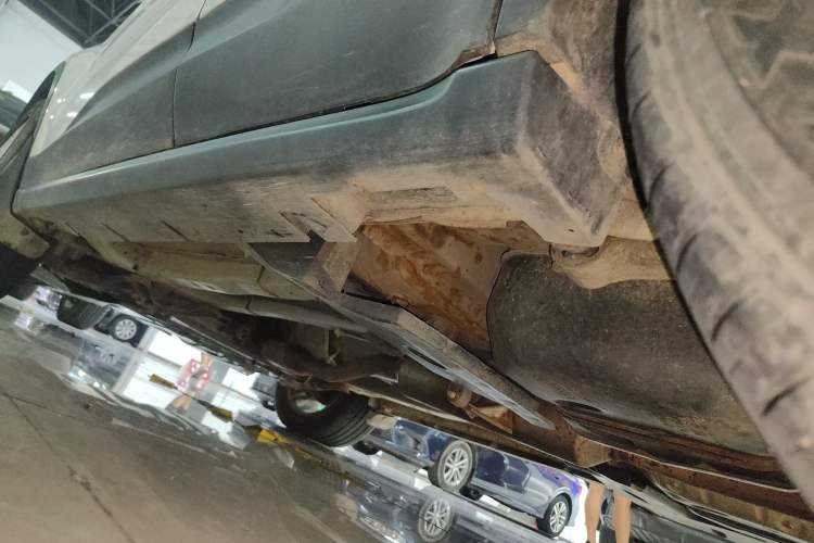 Used Land X7 2015 2.0T Panoramic Prestige Edition Left Side Sill