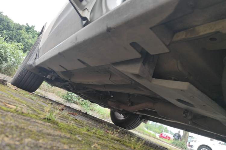 Used Land X7 2015 2.0T Panoramic Prestige Edition Left Side Sill