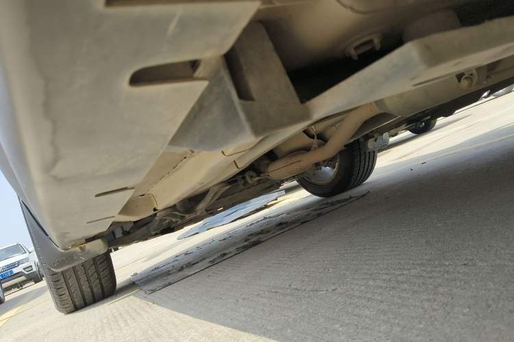 Used Land X7 2015 2.0T Panoramic Prestige Edition Left Side Sill