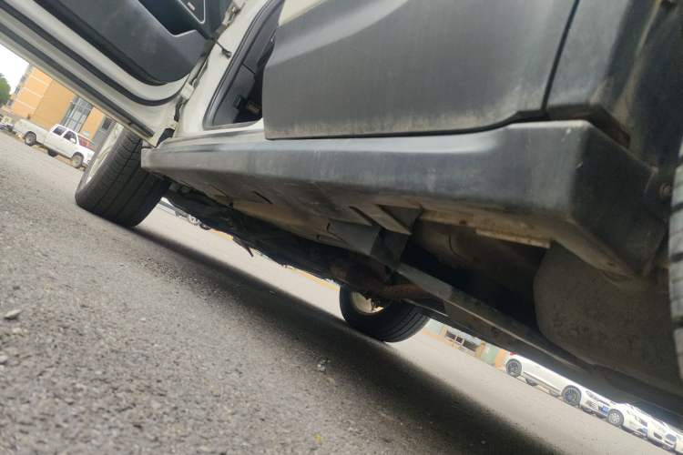 Used Land X7 2015 2.0T Panoramic Prestige Edition Left Side Sill