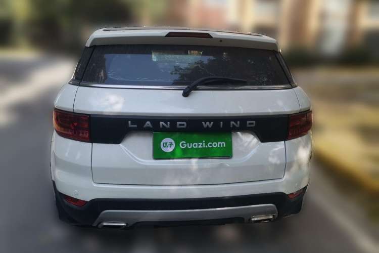 Used Land X7 2015 2.0T Panoramic Prestige Edition Rear
