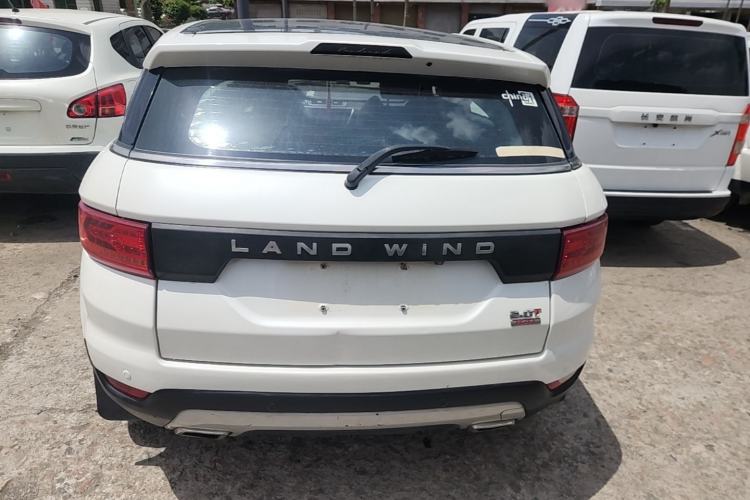 Used Land X7 2015 2.0T Panoramic Prestige Edition Rear