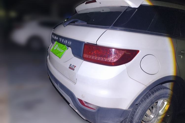 Used Land X7 2015 2.0T Panoramic Prestige Edition Rear