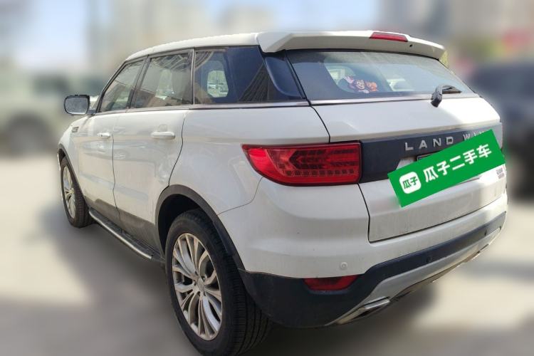 Used Land X7 2015 2.0T Panoramic Prestige Edition Rear Left 45 Deg