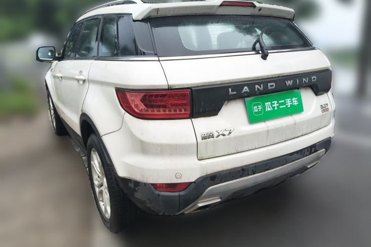 Used Land X7 2015 2.0T Panoramic Flagship Edition Rear Left 45 Deg