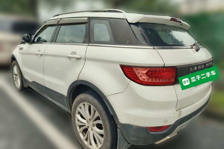 Used Land X7 2015 2.0T Panoramic Flagship Edition Rear Left 45 Deg
