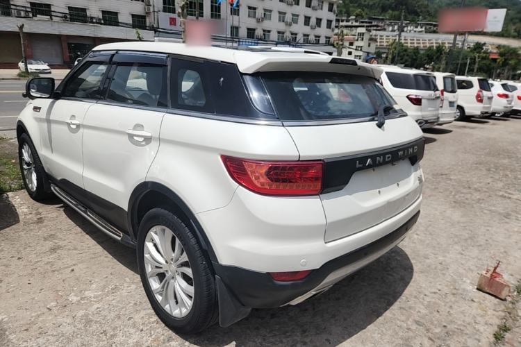 Used Land X7 2015 2.0T Panoramic Prestige Edition Rear Left 45 Deg