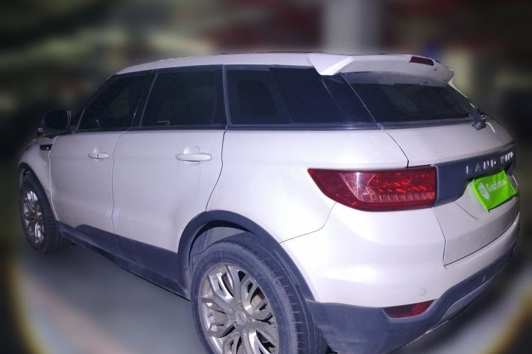 Used Land X7 2015 2.0T Panoramic Prestige Edition Rear Left 45 Deg