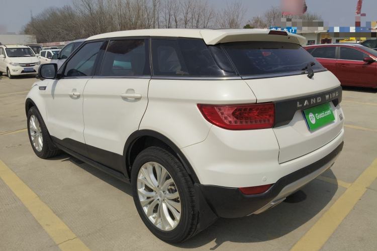 Used Land X7 2015 2.0T Panoramic Prestige Edition Rear Left 45 Deg
