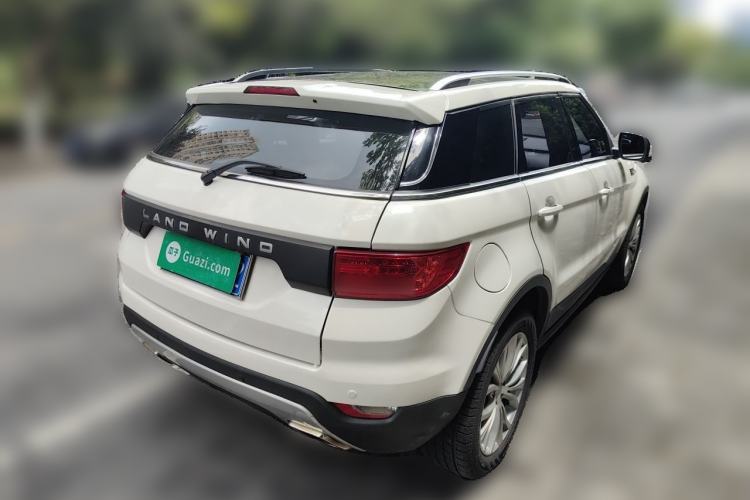 Used Land X7 2015 2.0T Panoramic Flagship Edition Rear Right 45 Deg