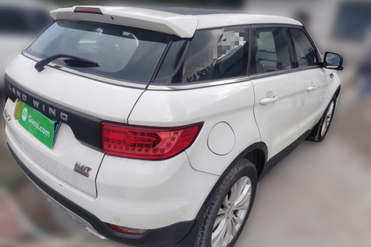 Used Land X7 2015 2.0T Panoramic Prestige Edition Rear Right 45 Deg