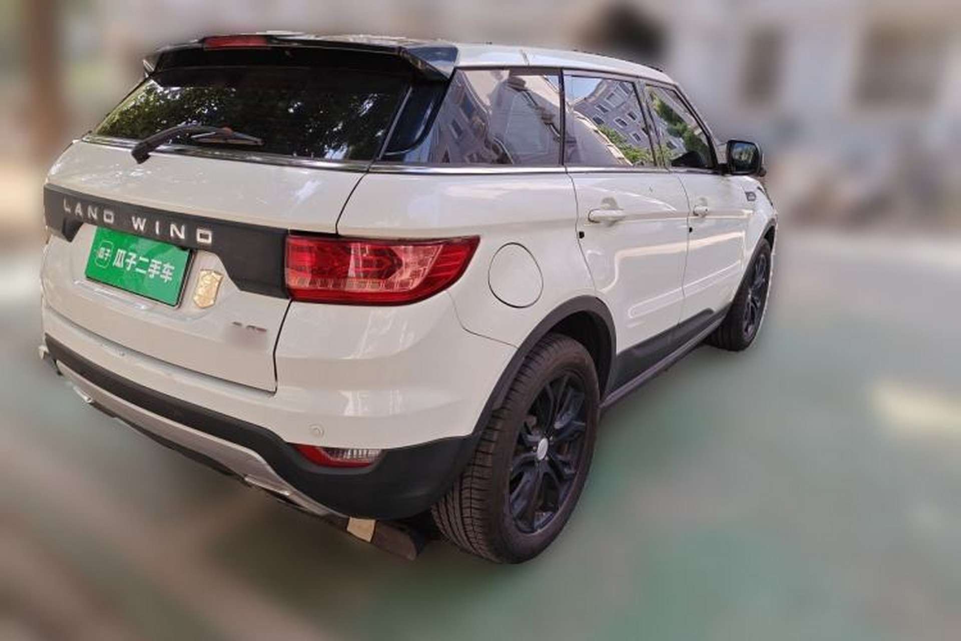 Used Land X7 2015 2.0T Panoramic Prestige Edition Rear Right 45 Deg
