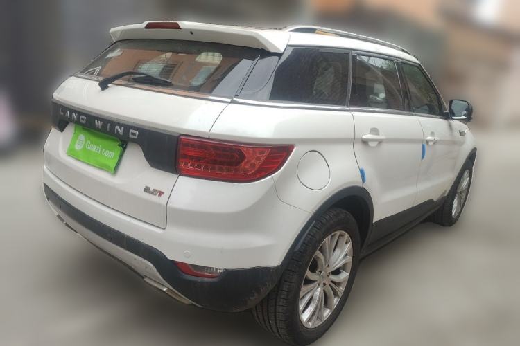 Used Land X7 2015 2.0T Panoramic Flagship Edition Rear Right 45 Deg