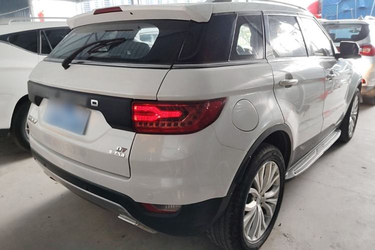 Used Land X7 2015 2.0T Panoramic Flagship Edition Rear Right 45 Deg