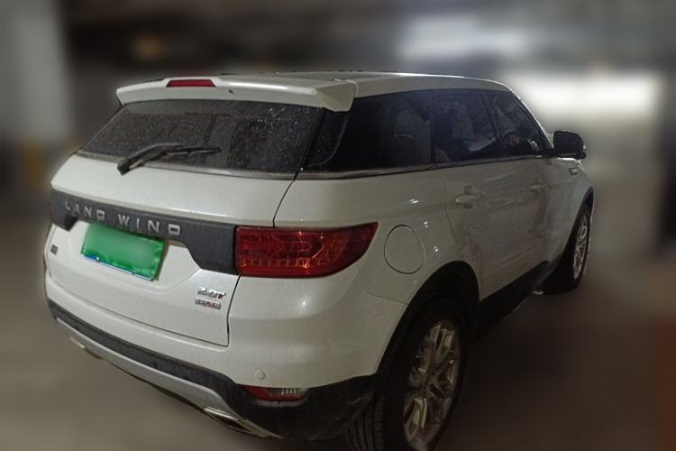 Used Land X7 2015 2.0T Panoramic Prestige Edition Rear Right 45 Deg