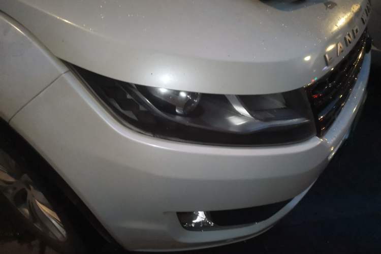 Used Land X7 2015 2.0T Panoramic Prestige Edition Right Front Headlight