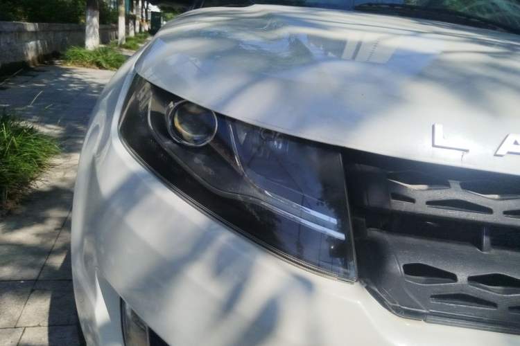 Used Land X7 2015 2.0T Panoramic Prestige Edition Right Front Headlight