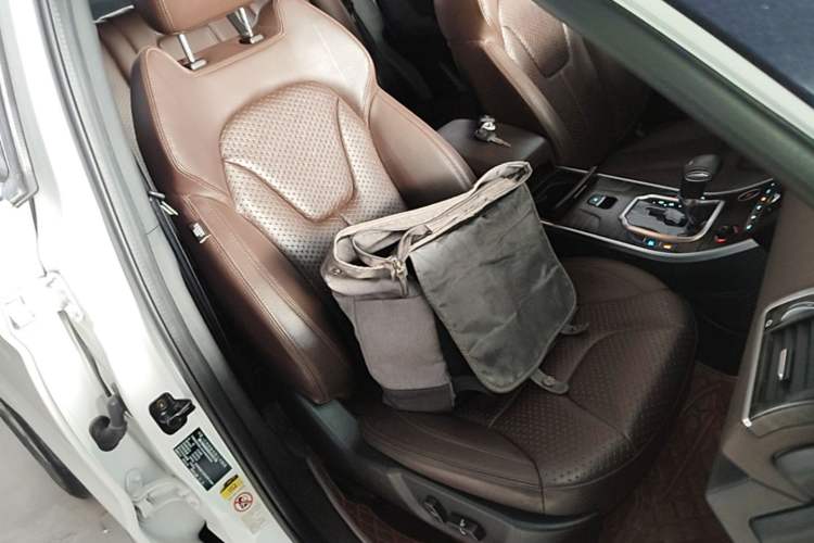 Used Land X7 2015 2.0T Panoramic Flagship Edition Right Front Seat