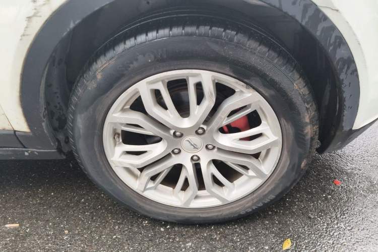 Used Land X7 2015 2.0T Panoramic Flagship Edition Right Front Wheel Hub