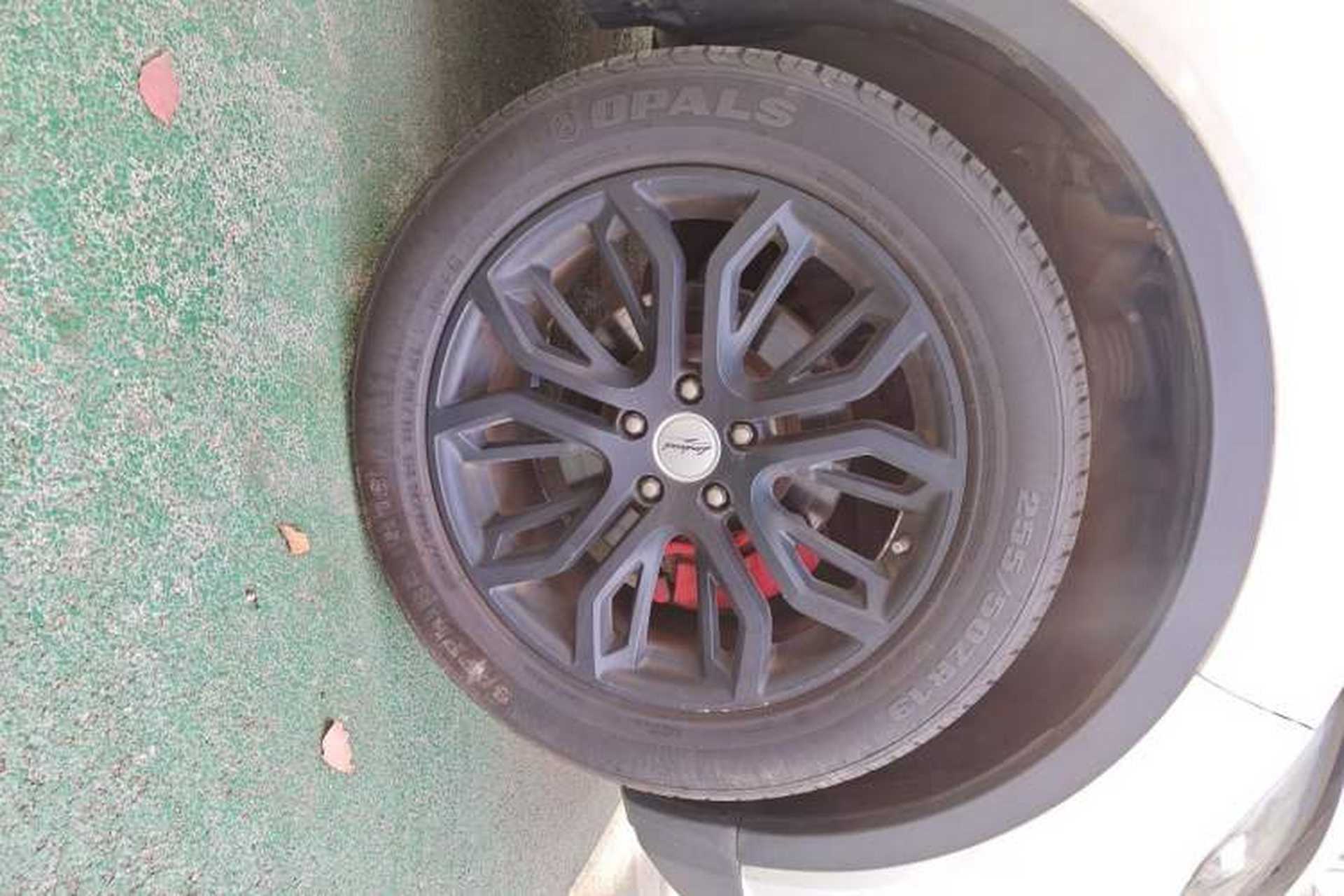 Used Land X7 2015 2.0T Panoramic Prestige Edition Right Front Wheel Hub