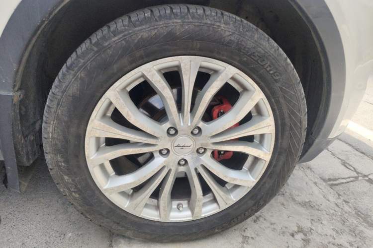 Used Land X7 2015 2.0T Panoramic Flagship Edition Right Front Wheel Hub