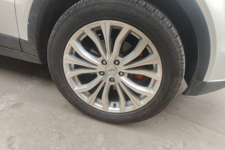 Used Land X7 2015 2.0T Panoramic Flagship Edition Right Front Wheel Hub