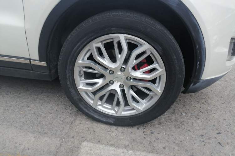 Used Land X7 2015 2.0T Panoramic Flagship Edition Right Front Wheel Hub